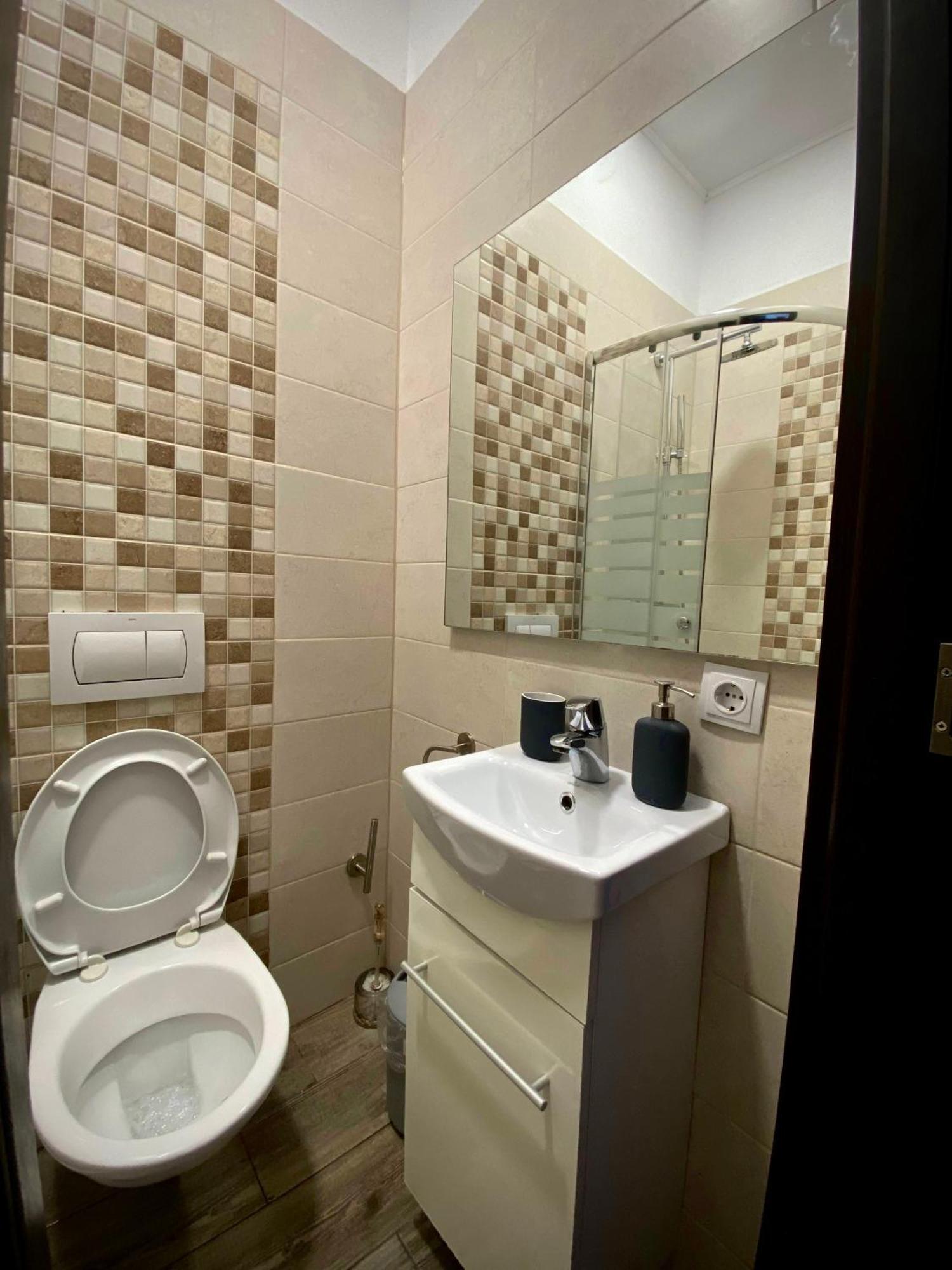 Ada'S Luxury Apartament&Studio - Old City Brasov Ngoại thất bức ảnh