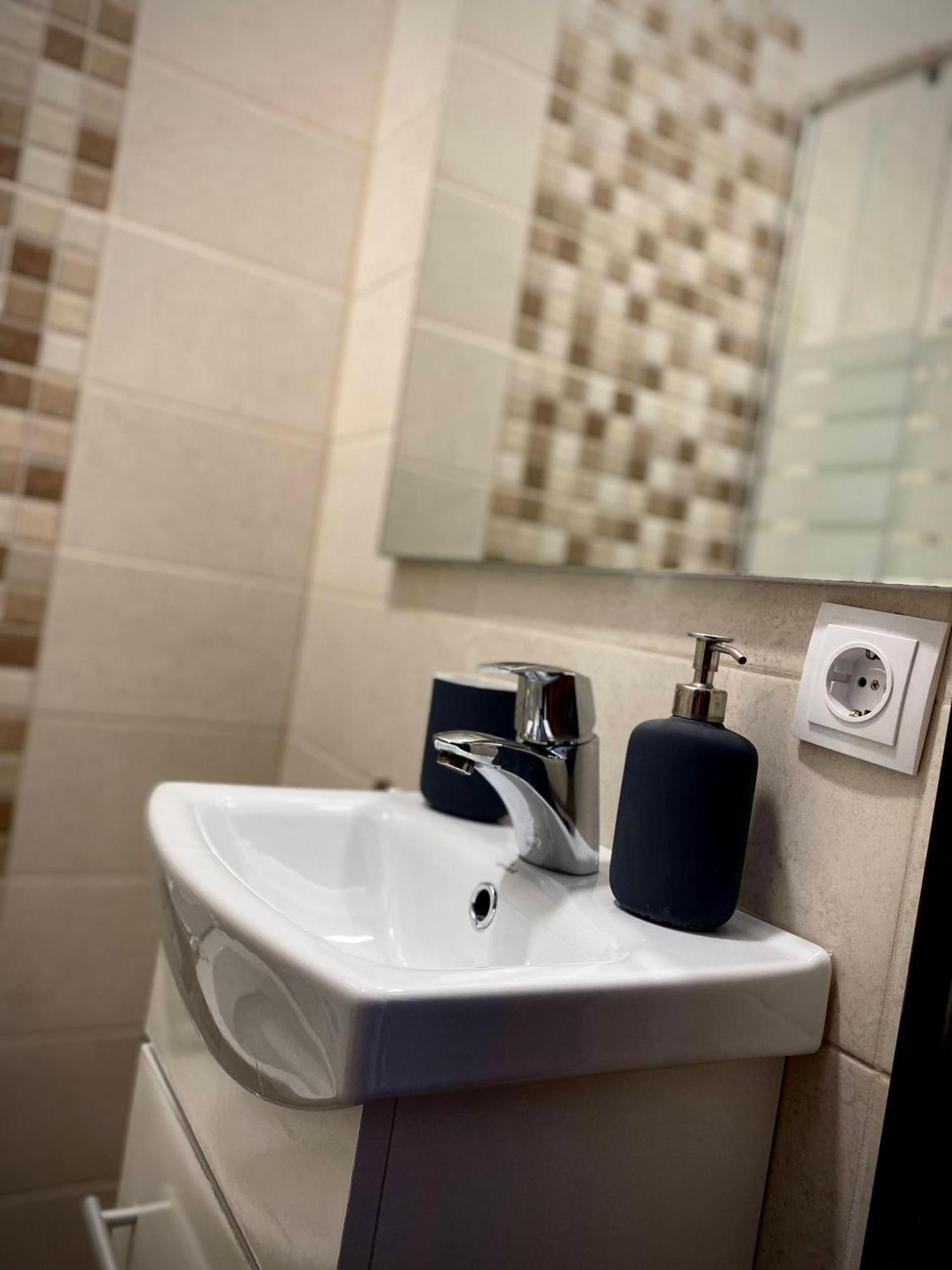 Ada'S Luxury Apartament&Studio - Old City Brasov Ngoại thất bức ảnh
